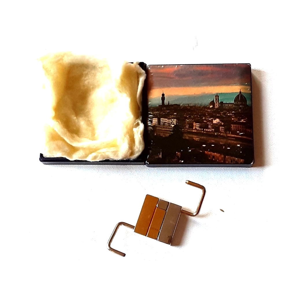 Italian keychain